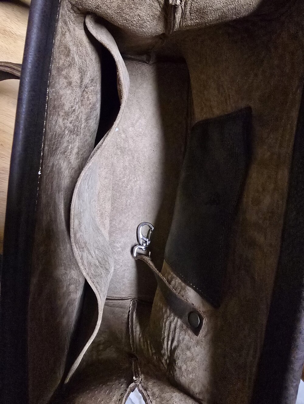 Saddleback Leather Co. Everyday Purse - Picture 3 of 5